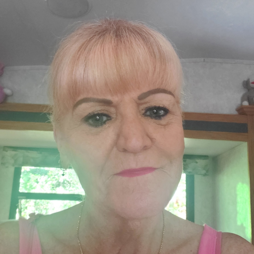 Meet your Posher, Anita m
